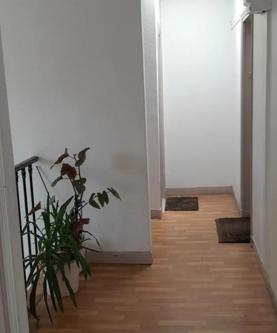 Apartment Location Ar 012 *